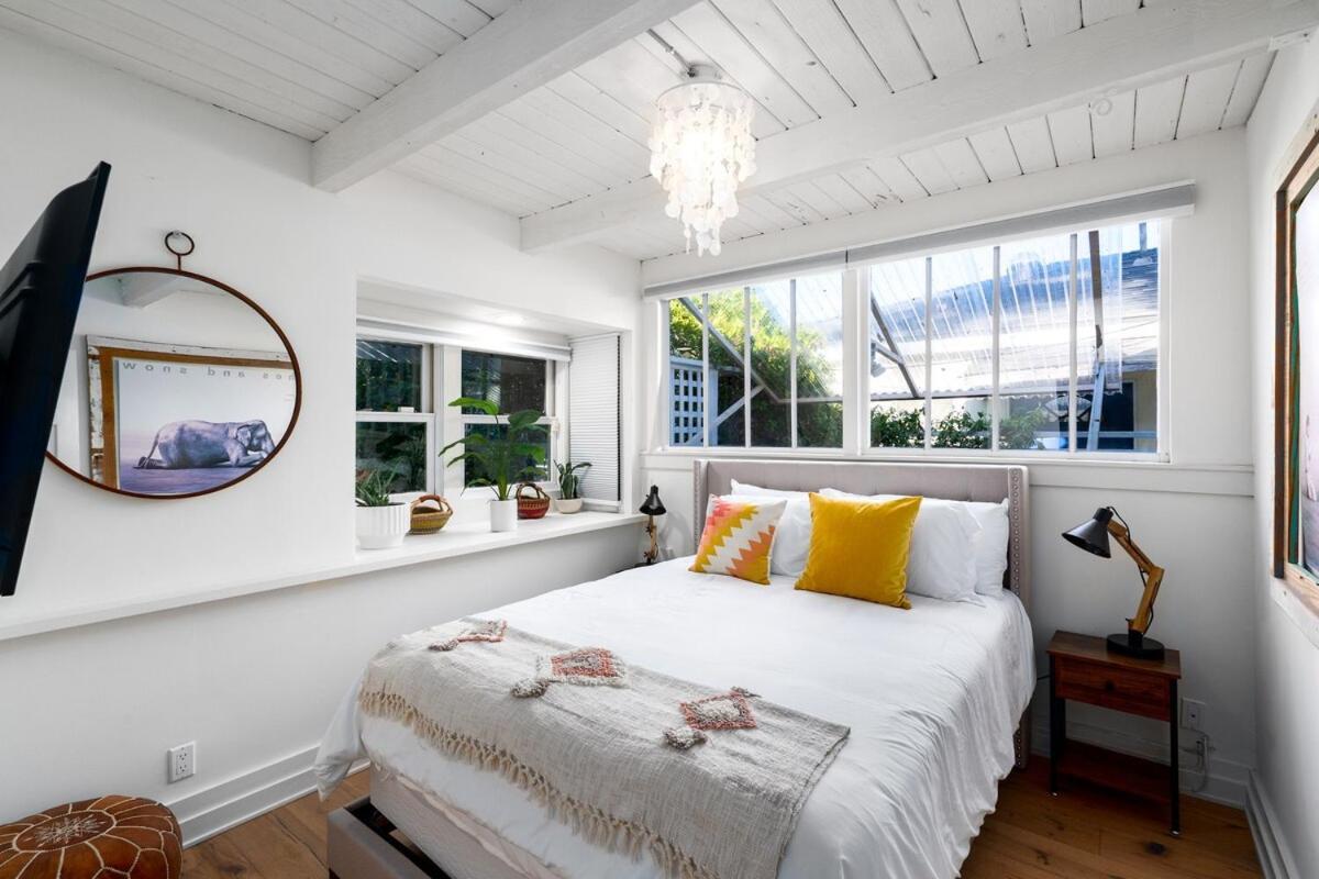 Holiday home Renovated 3br Venice Home- Prime Location! *